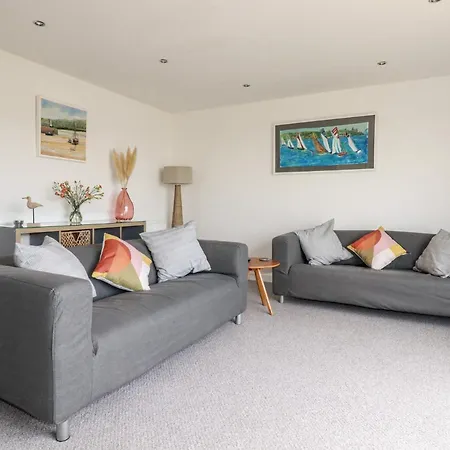 River View Apartment Falmouth